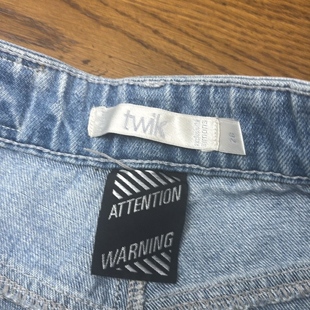TWIK Old School Fit Denim High Rise - Picture 3 of 10